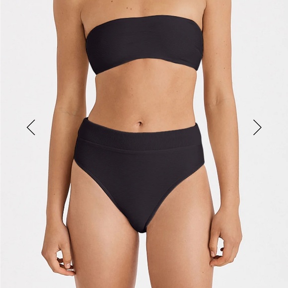 NWT  ✨ SIGNATURE BANDEAU TOP - BLACK ✨ - Picture 4 of 4